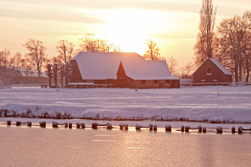 手机反应太慢了怎么解决